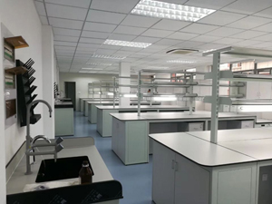 食品行業實驗室（shì）家具案例