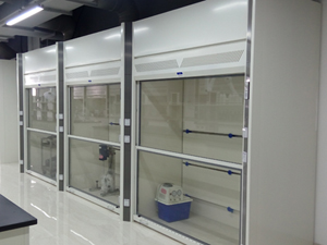 全（quán）鋼落地式（shì）通風櫃