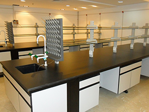 鋼木（mù）中央實驗台